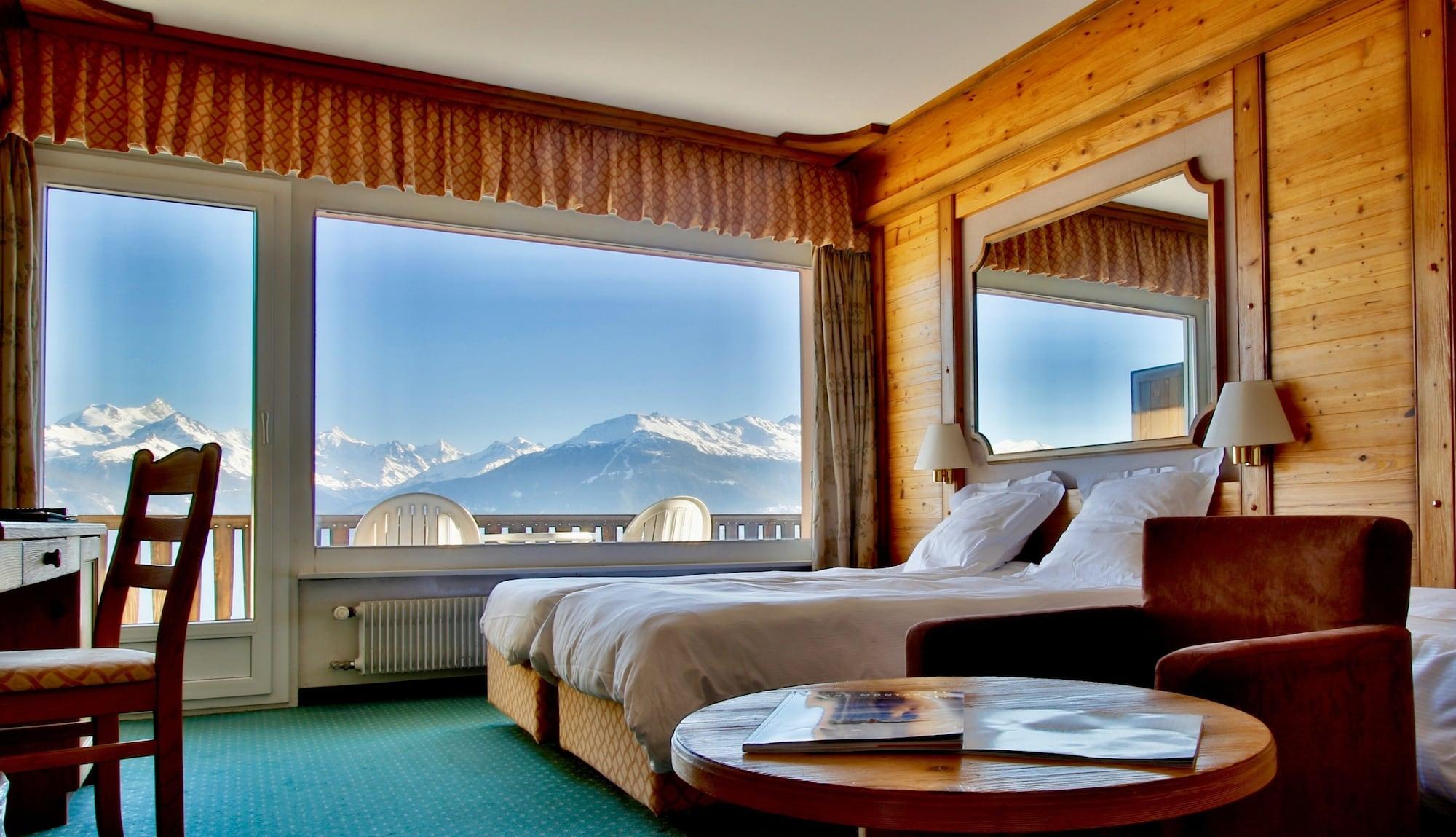 Hotel-Restaurant Le Mont Paisible, Crans-Montana Exterior foto