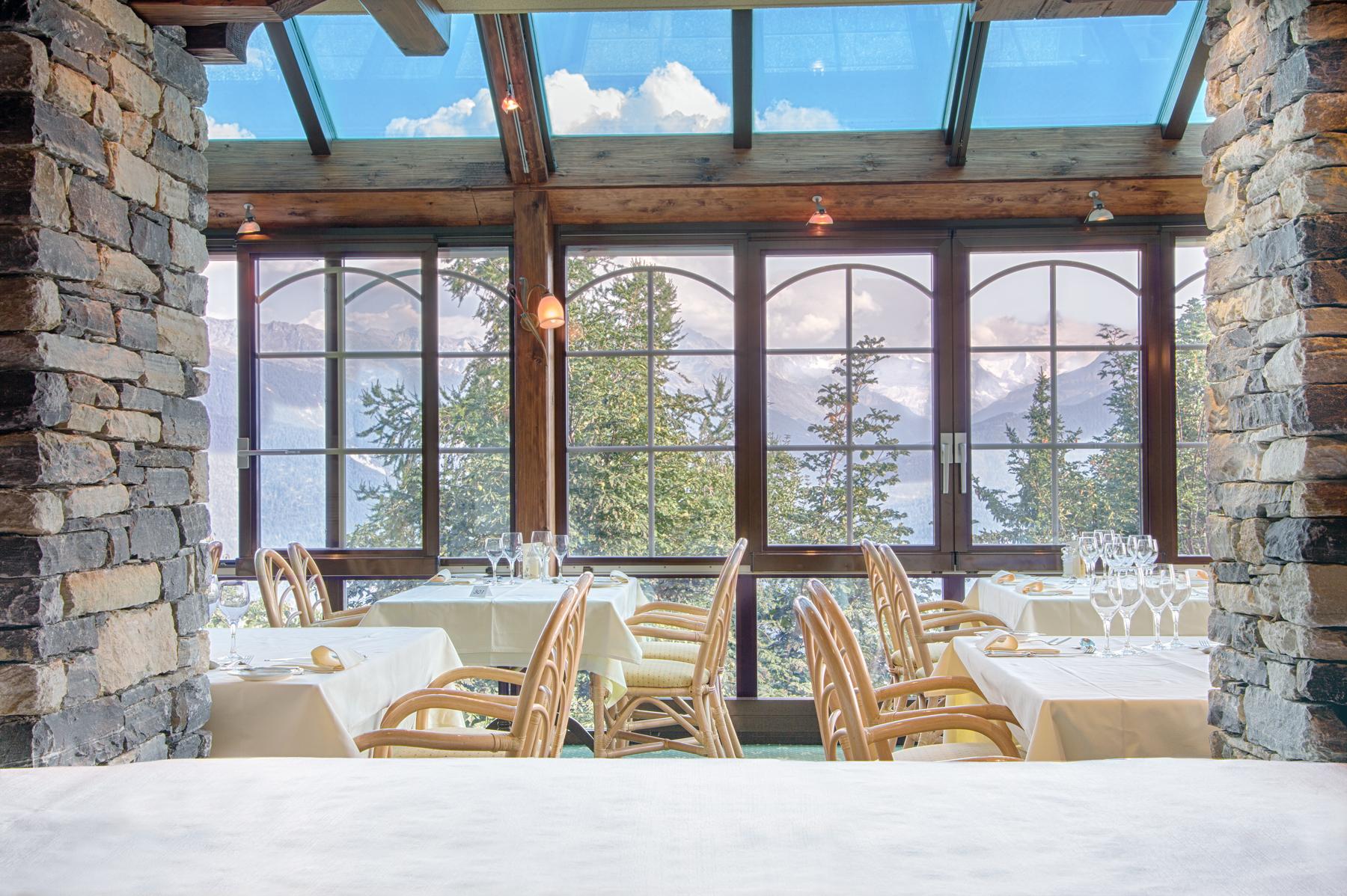 Hotel-Restaurant Le Mont Paisible, Crans-Montana Exterior foto
